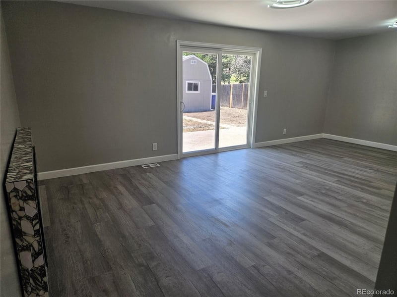 210 Geddes Ave, Littleton, CO 80122