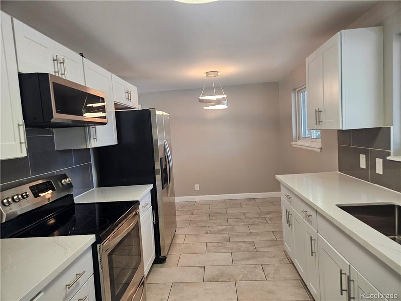 210 Geddes Ave, Littleton, CO 80122