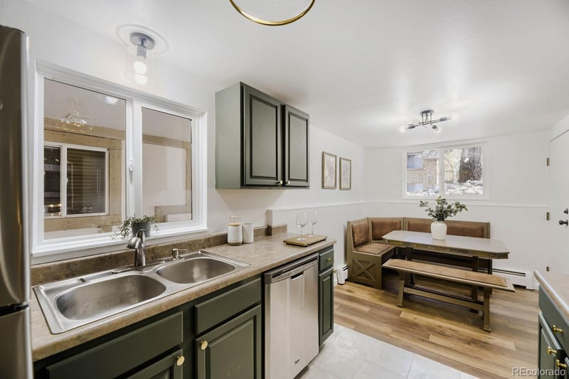 2190 Holly St #105, Denver, CO 80222