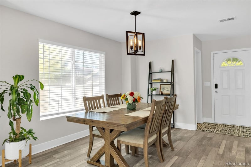 3855 Beechwood Ln, Johnstown, CO 80534