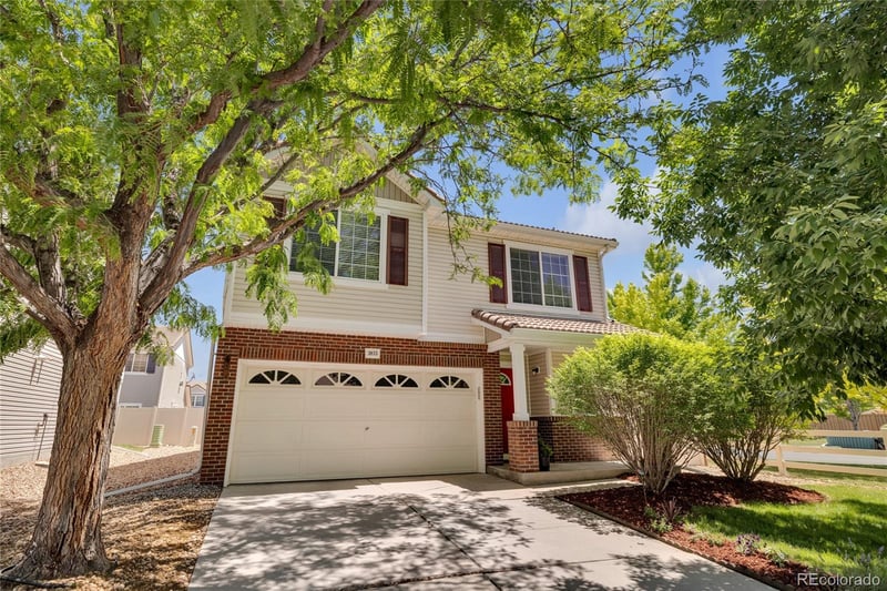 3855 Beechwood Ln, Johnstown, CO 80534