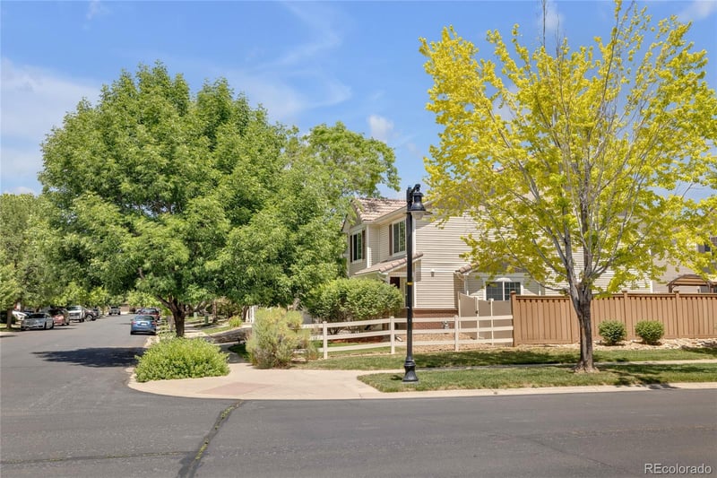 3855 Beechwood Ln, Johnstown, CO 80534