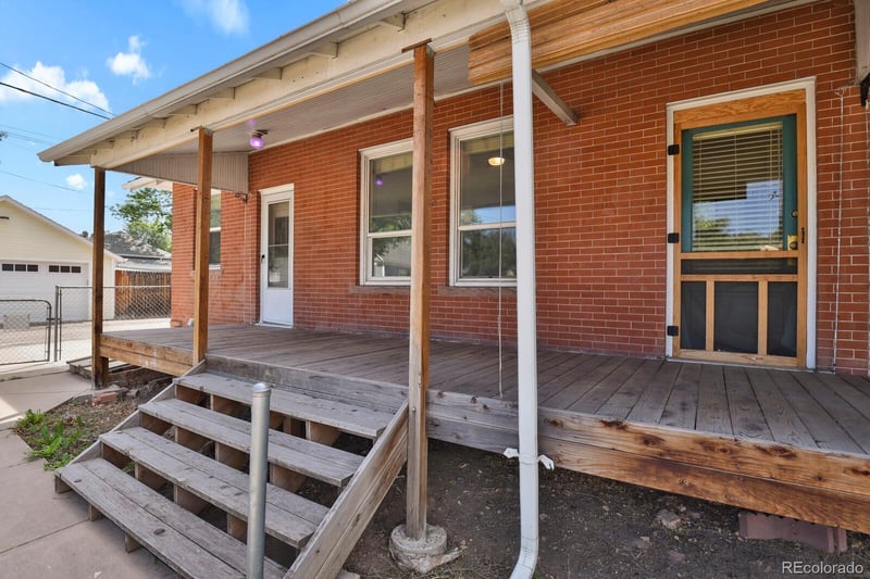 107 30th St, Colorado Springs, CO 80904