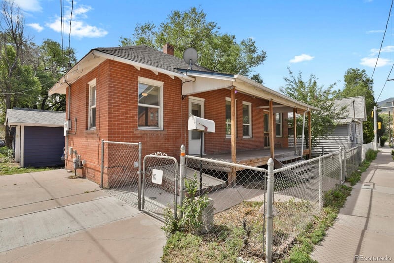 107 30th St, Colorado Springs, CO 80904