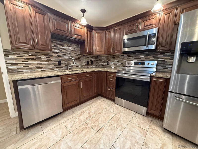 8235 Florida Ave, Lakewood, CO 80232
