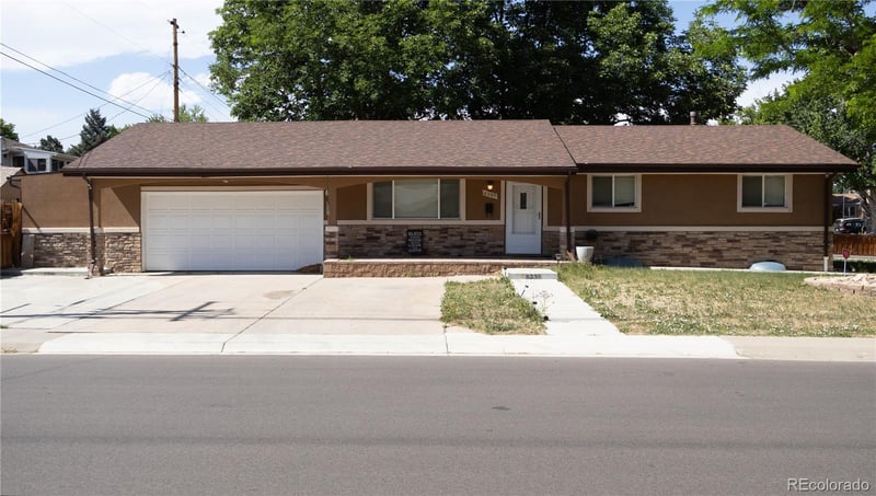 8235 Florida Ave, Lakewood, CO 80232