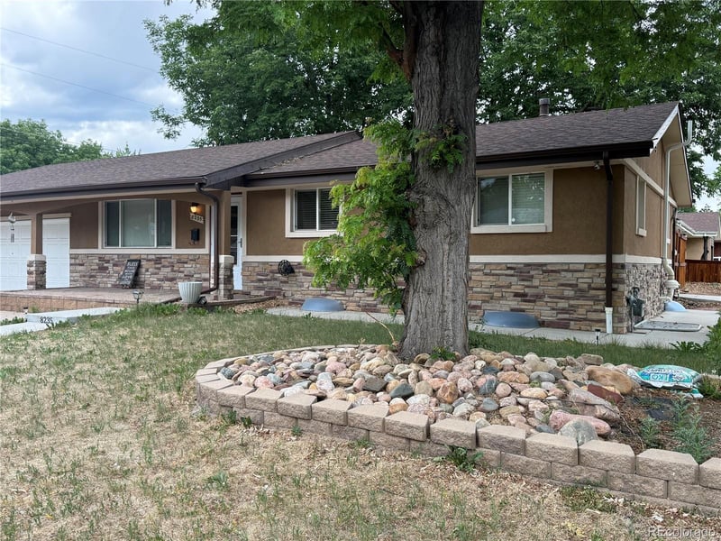 8235 Florida Ave, Lakewood, CO 80232