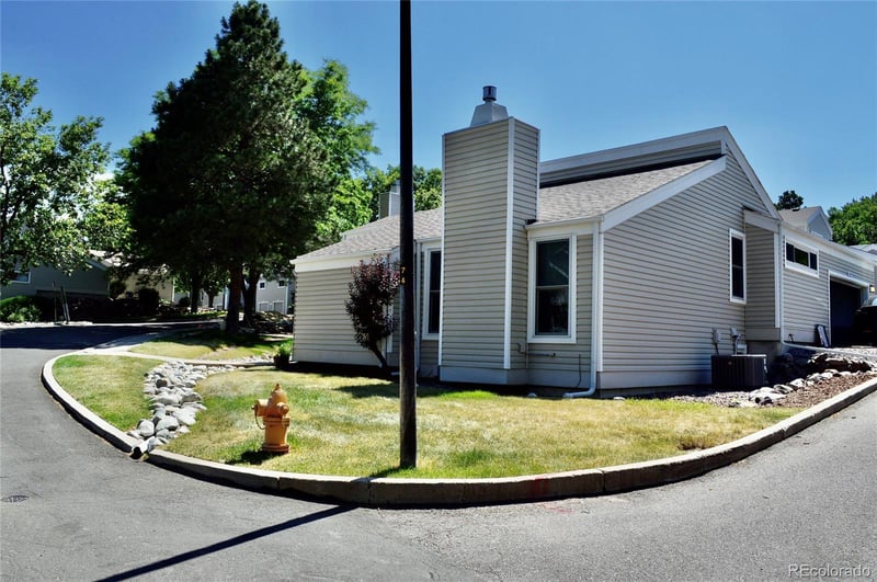 7629 Monaco Way, Centennial, CO 80112
