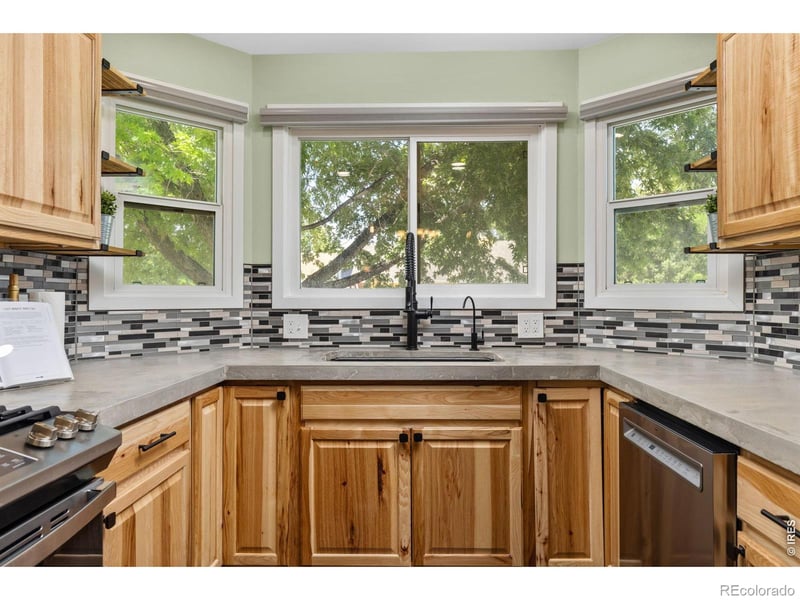 2874 Bridalwreath Pl, Loveland, CO 80537