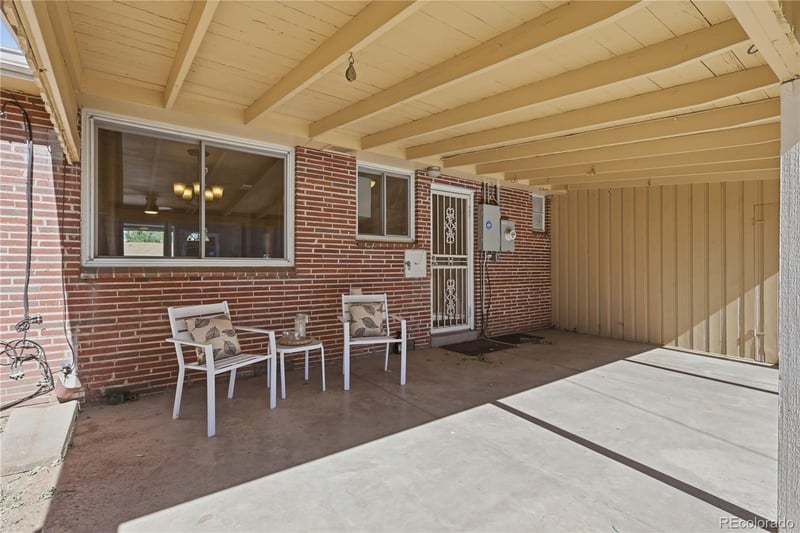 2870 Newport St, Denver, CO 80207