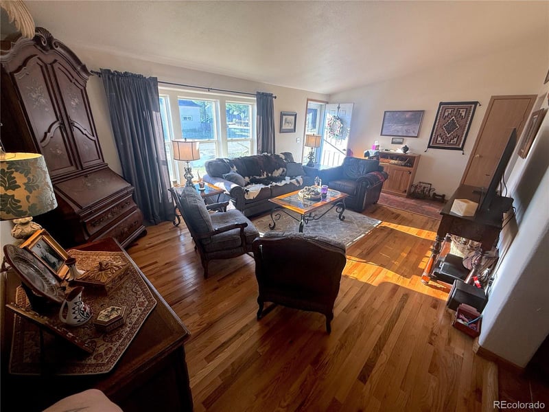 215 Grand Ave, Kremmling, CO 80459