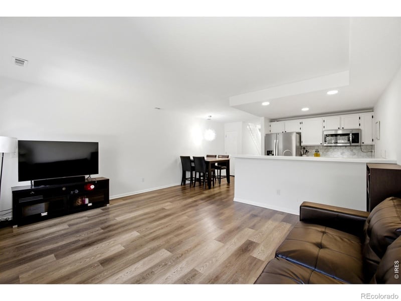808 Gabriel Ct, Dacono, CO 80514