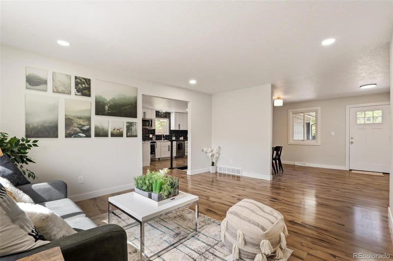 279 Revere St, Aurora, CO 80012