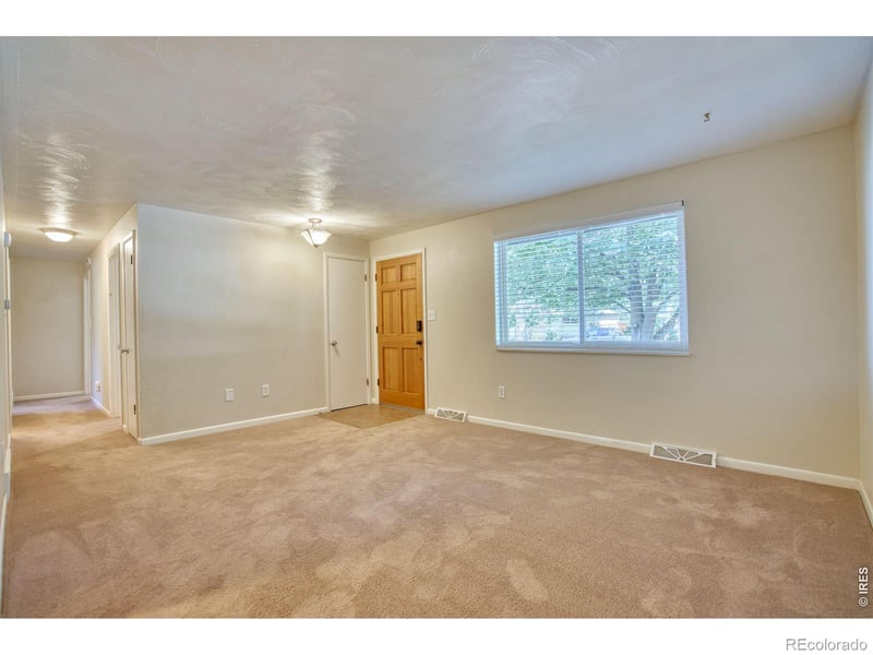 1113 Kansas Ave, Longmont, CO 80501