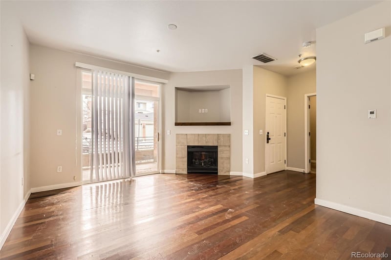 4100 Albion St #303, Denver, CO 80216
