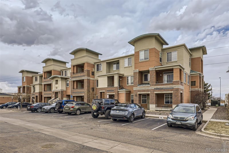 4100 Albion St #303, Denver, CO 80216