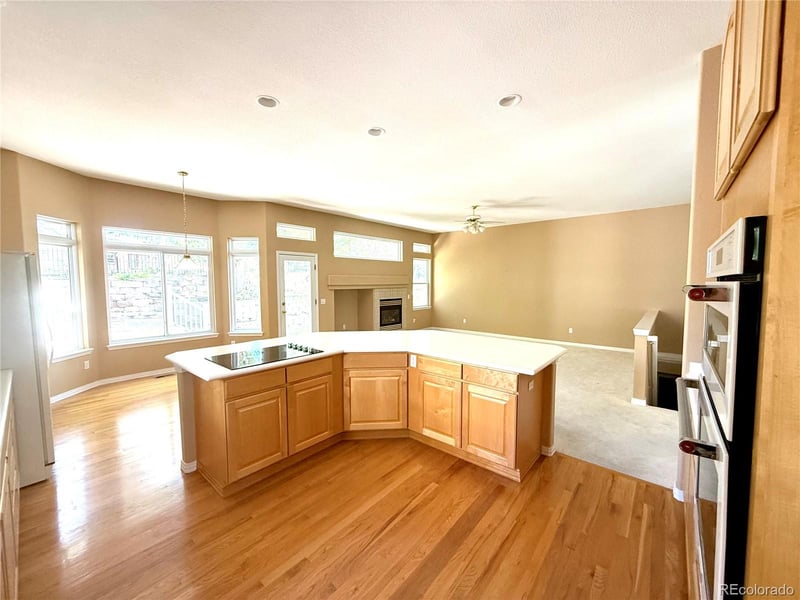 15805 W 63rd Ave, Arvada, CO 80403