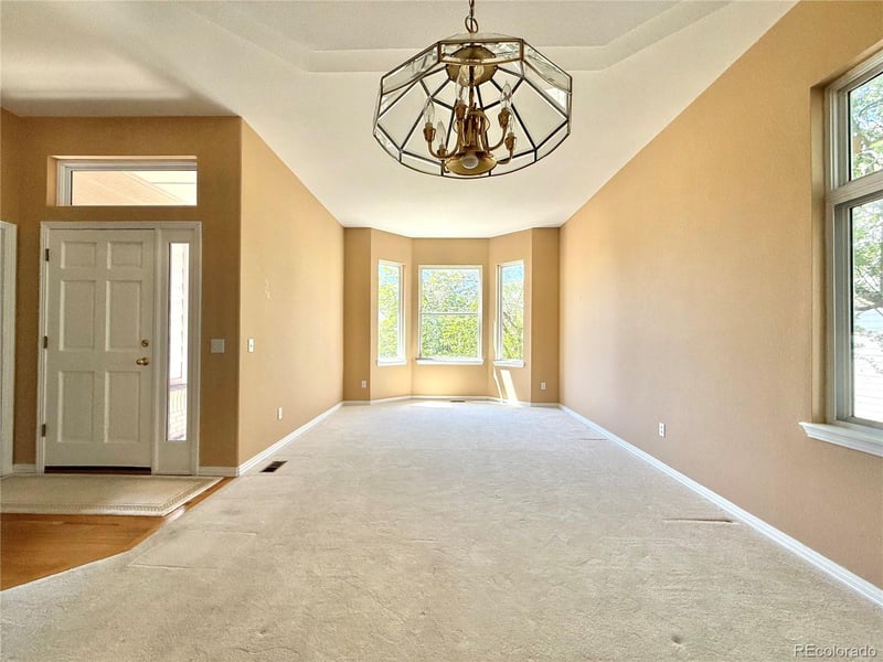 15805 W 63rd Ave, Arvada, CO 80403