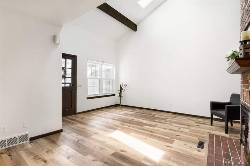2901 W Long Dr #C, Littleton, CO 80120