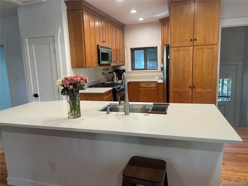 701 Race St, Denver, CO 80209