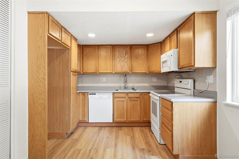 13361 Louisiana Ave, Aurora, CO 80012