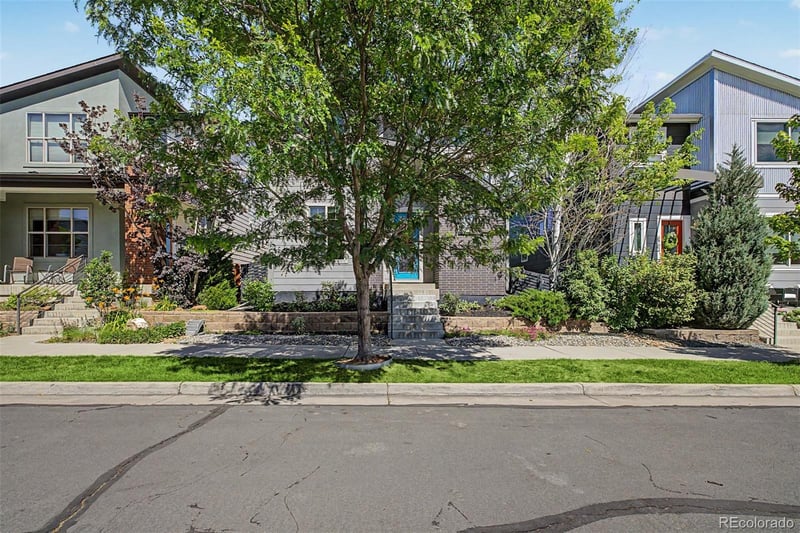6710 Larsh Dr, Denver, CO 80221