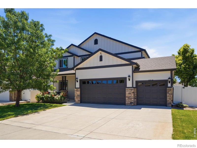 2710 Hydra Dr, Loveland, CO 80537