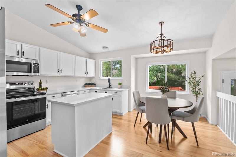 4903 Apollo Bay Dr, Littleton, CO 80130