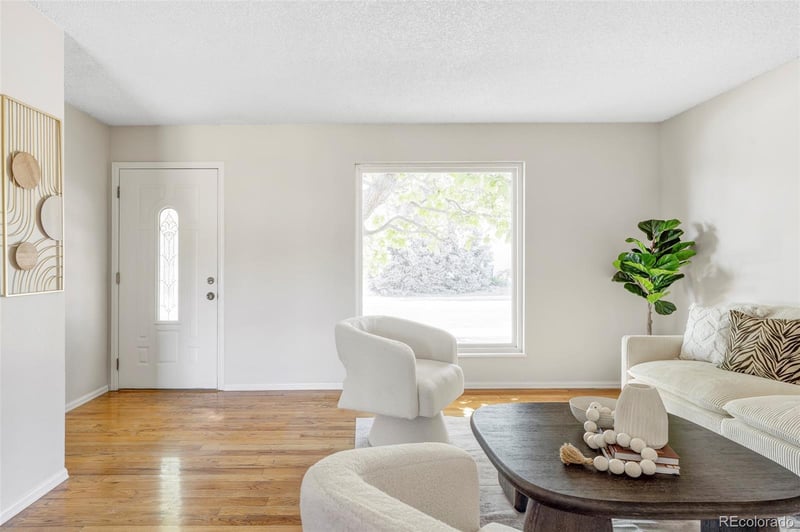 17769 Iowa Dr, Aurora, CO 80017