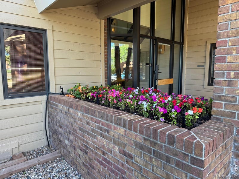 375 Horsetooth Rd, Fort Collins, CO 80525