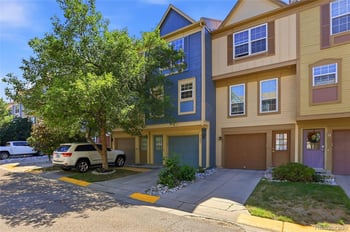 11847 E Kepner Dr, Aurora, CO 80012