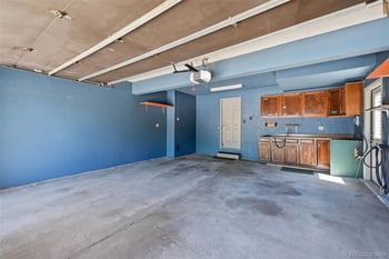 927 Oakwood Dr, Castle Rock, CO 80104