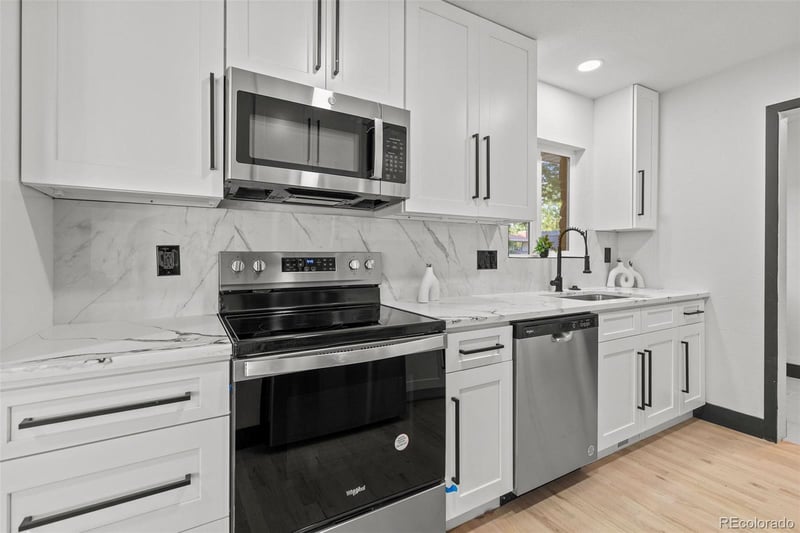 5021 S Washington St, Englewood, CO 80113
