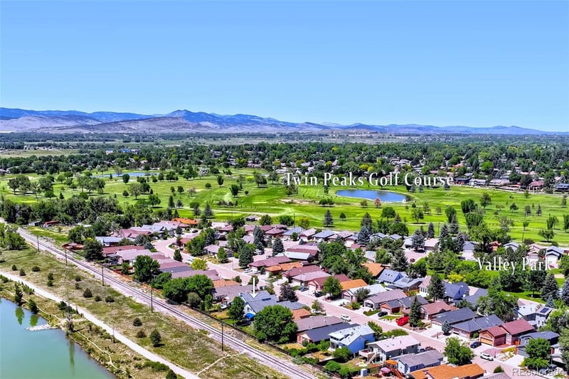 729 Wade Rd, Longmont, CO 80503