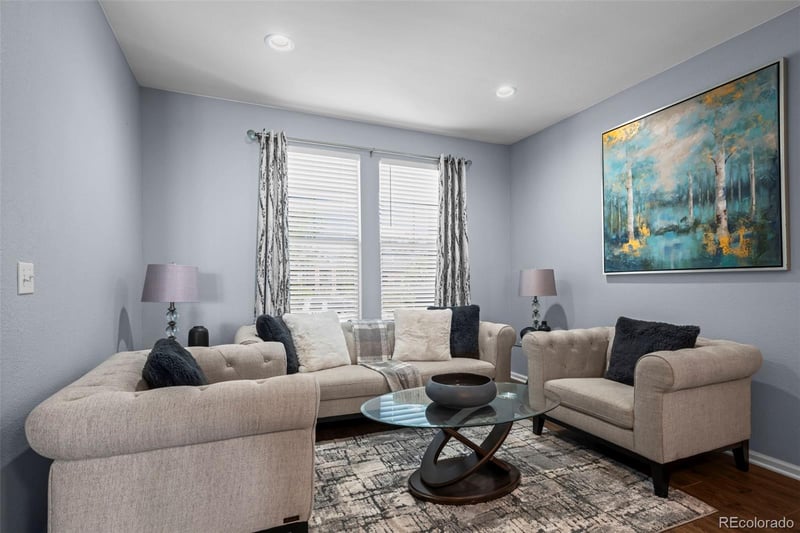214 Flat Rock St, Aurora, CO 80018