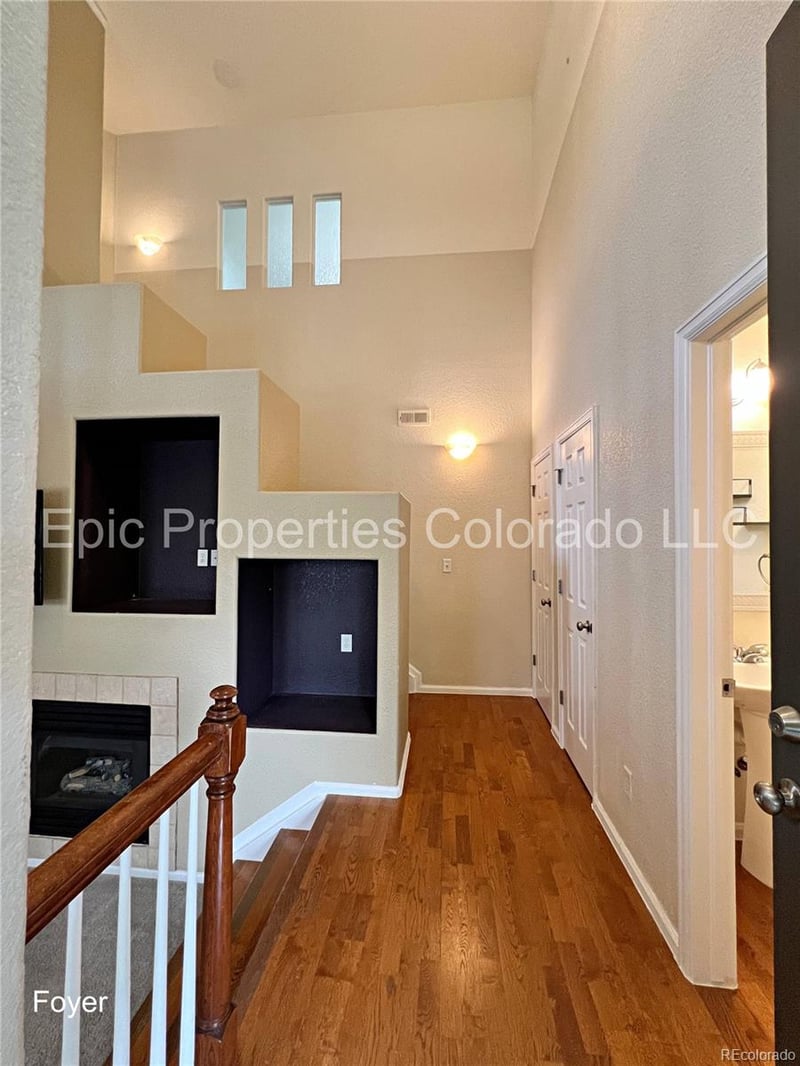 22932 Ontario Dr #101, Aurora, CO 80016