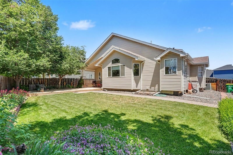 19158 W 61st Ave, Golden, CO 80403
