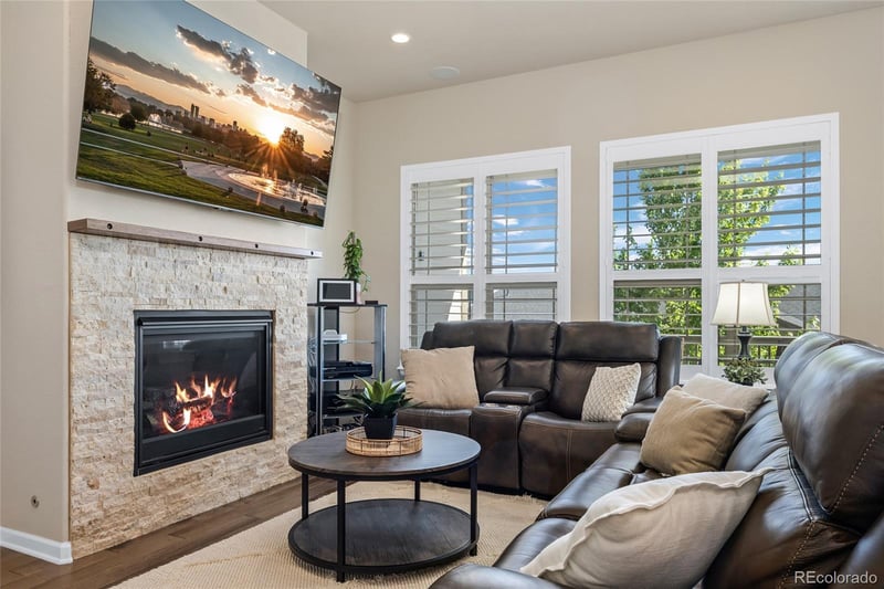 22601 E Del Norte Dr, Aurora, CO 80016
