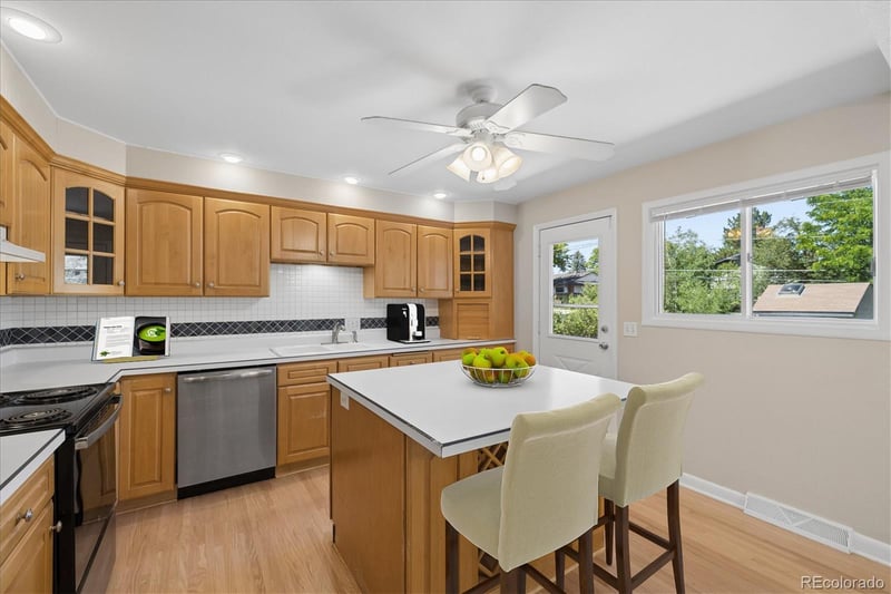 7229 Tamarac Ct, Centennial, CO 80112