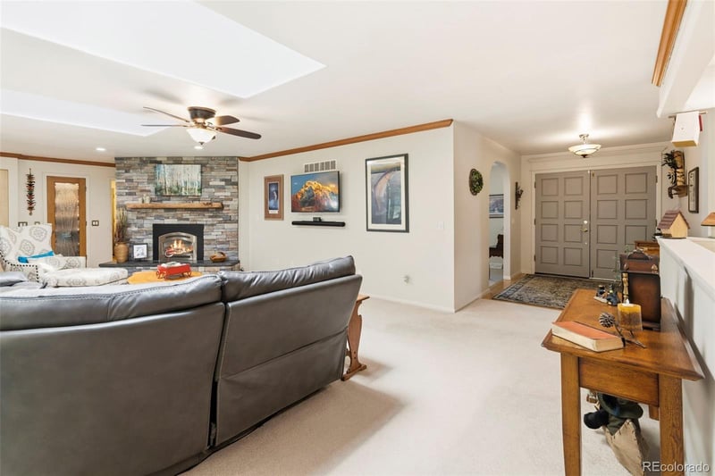 10585 69th Pl, Arvada, CO 80004