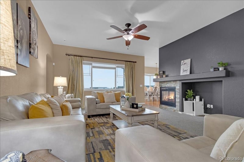 413 De Gaulle Ct, Aurora, CO 80018