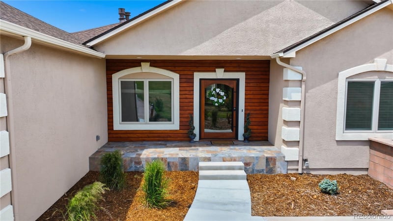 16915 Cherry Crossing Dr, Colorado Springs, CO 80921