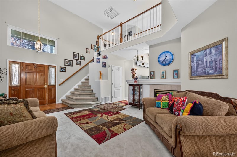 9770 Red Oakes Dr, Littleton, CO 80126