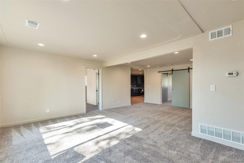 815 Zion St, Aurora, CO 80011