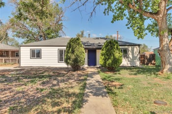 815 Zion St, Aurora, CO 80011