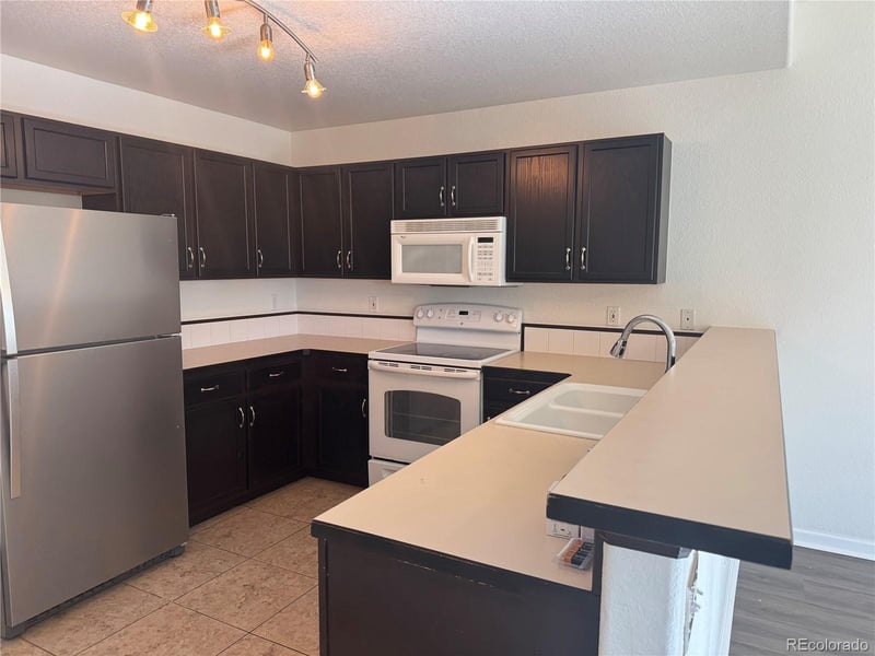 15555 E 40th Ave #49, Denver, CO 80239