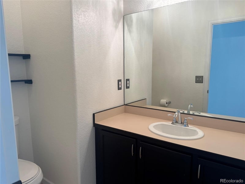 15555 E 40th Ave #49, Denver, CO 80239
