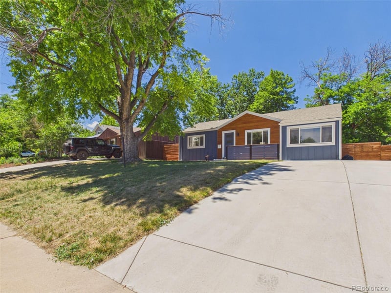 3343 S Grape St, Denver, CO 80222