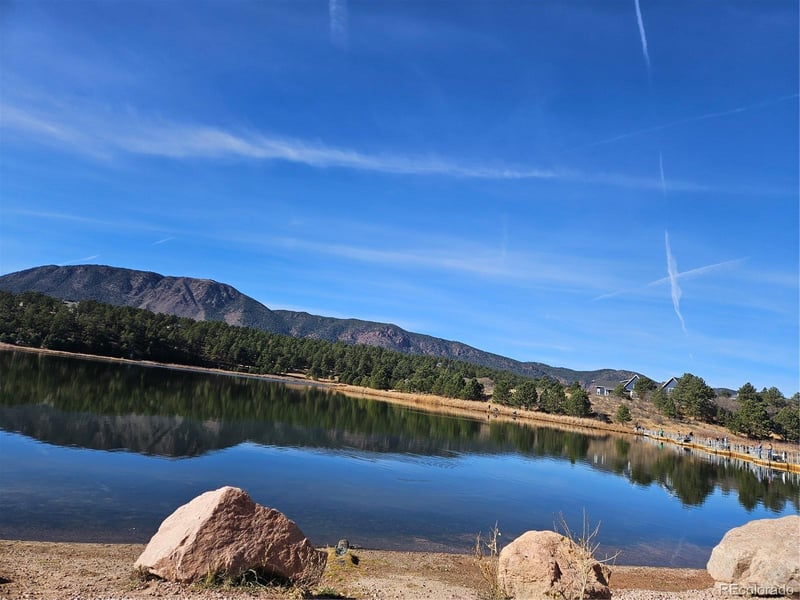 17935 Lake Side Dr, Monument, CO 80132