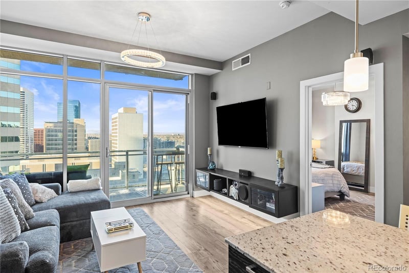 2001 Lincoln St #1512, Denver, CO 80202